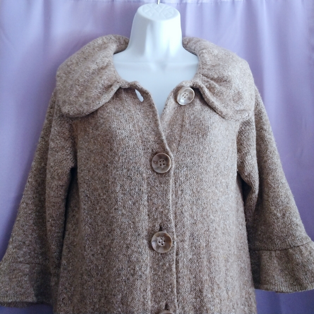 Bell sleeved pea coat